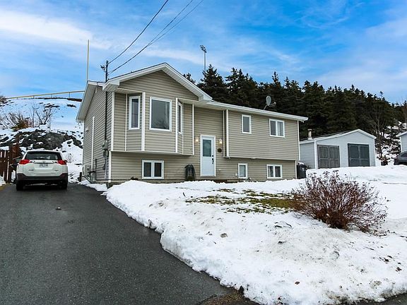 3rd image of 41 Rideout's Road