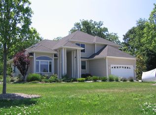 4 Harvest Ct, Cape May, NJ 08204