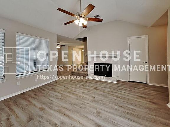 4th image of 1206 Hillwood Way