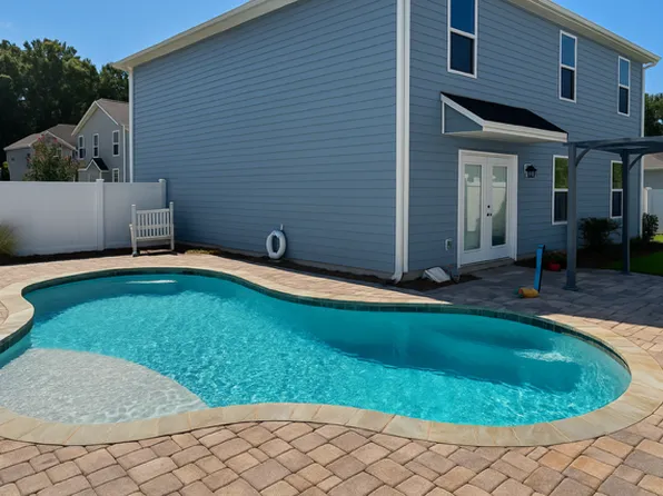 5851 Magnolia Bend Blvd, Milton, FL 32570