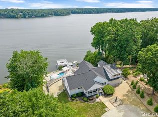 132 Boyd Dr, Bracey, VA 23919