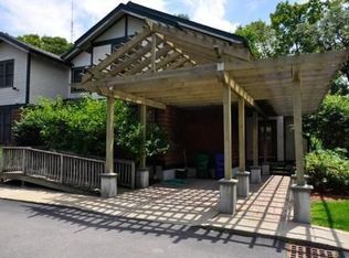 24 Pettee St, Newton, MA 02464