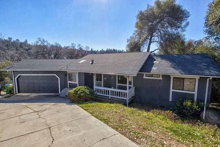 1st image of 20777 Caylor Dr