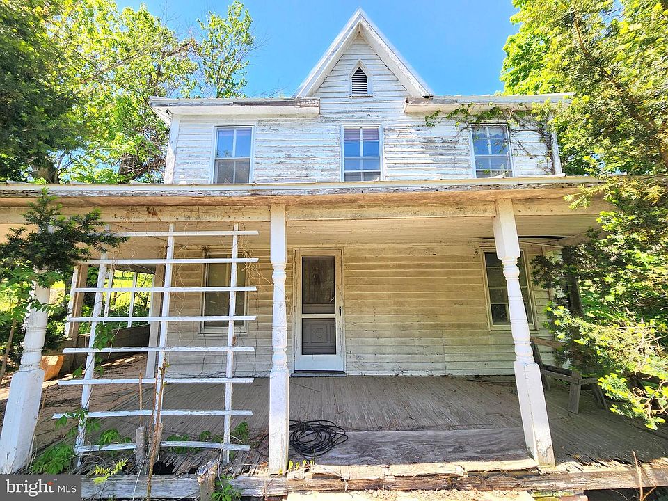 1st image of 26506 Clarksburg Rd