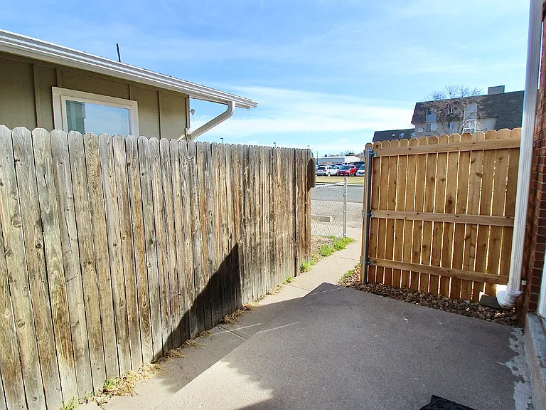 85 S 18th Ave #1 — Photo 14