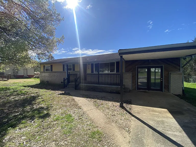 168 Reynolds Dr — Photo 23