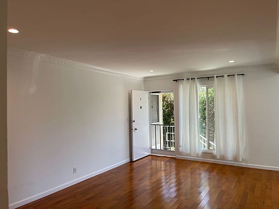 2nd image of 1416 S Hayworth Ave APT 1