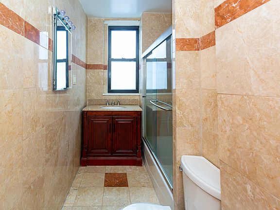 4th image of 611 W 156th St #54