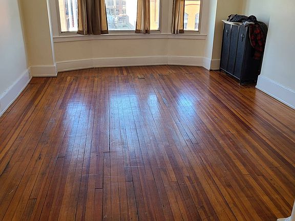 3rd image of 378 Broadway #C