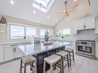 1303 W Riverside Dr, Mays Landing, NJ 08330