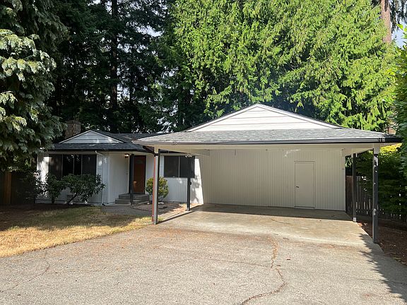 2nd image of 10516 171st Ave NE