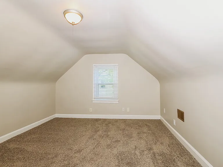 4712 Dohn Rd — Photo 15