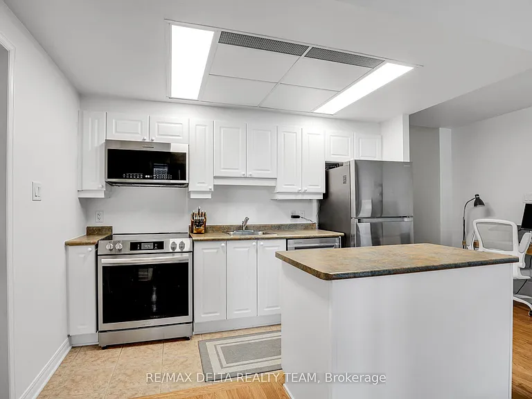 134 York St #205 — Photo 15