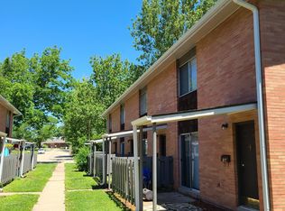 1851 Todd Rd #C-2, Manhattan, KS 66502