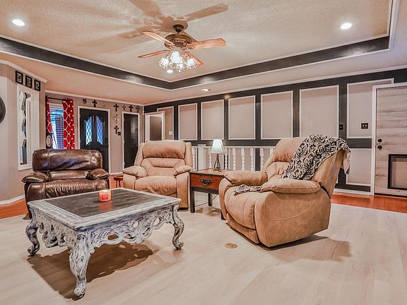 5th image of 2120 Longhorn Dr
