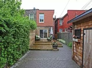 1038 Dundas St E #1A, Toronto, ON