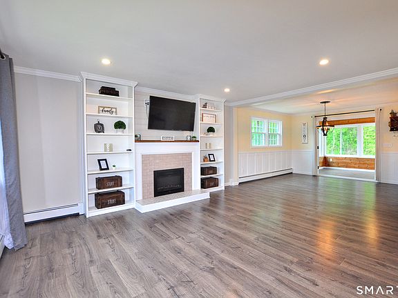 4th image of 85 Winthrop Road