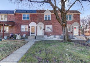253 Park Dr, Glenolden, PA 19036