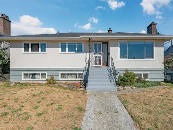 6407 Clinton St, Burnaby, BC V5E 1A3