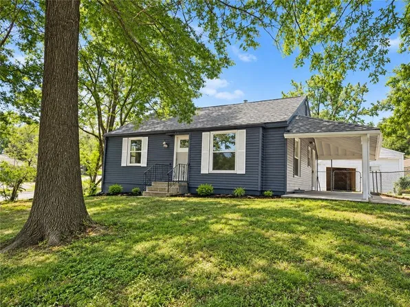 7516 Sni A Bar Rd, Kansas City, MO 64129