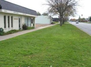 22420 Greater Mack Ave, Saint Clair Shores, MI 48080