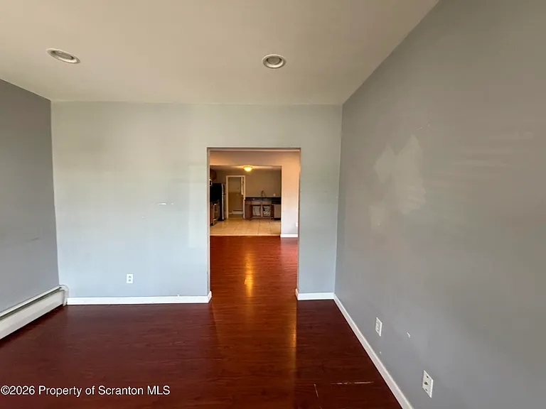 829-831 Albert St #831 — Photo 7