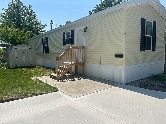 2nd image of 95 Westwoods