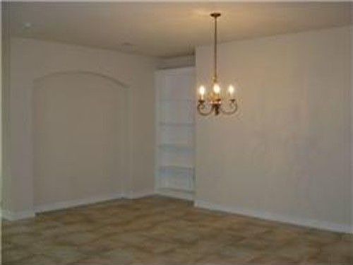 4th image of 18323 Surrey Lake Ln