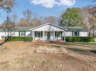 1007 S Main St, Dyer, TN 38330