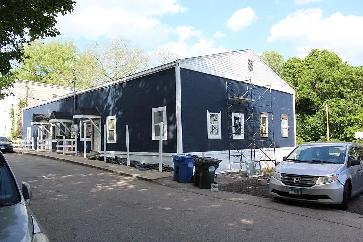 33 Lake St #C — Photo 3