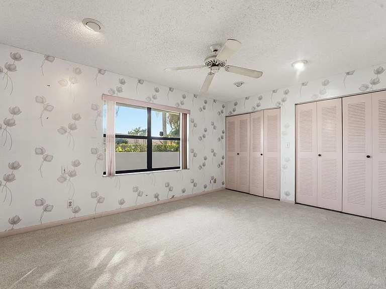 9476 El Clair Ranch Rd — Photo 24