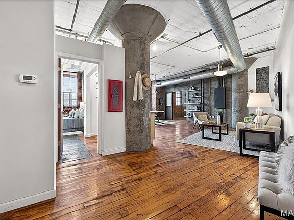2nd image of 2020 Washington Ave Unit 308
