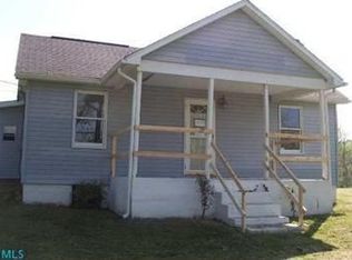 5990 Dresden Rd, Zanesville, OH 43701