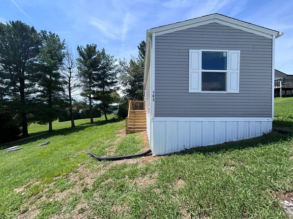 Country Aires, 228 Buffalo Rd #Air-163, Bluff City, TN 37618