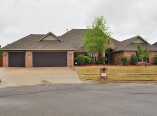 500 NW 156th Cir, Edmond, OK 73013
