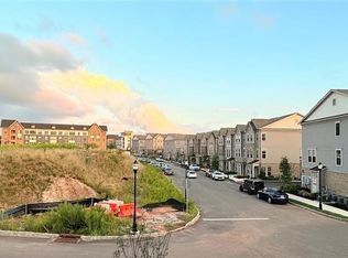 6 Sternadori Rd, Somerville, NJ 08876