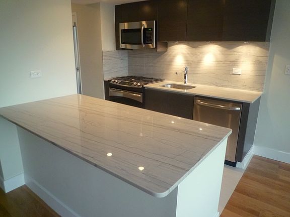 2nd image of 135 W 96th St APT 12F