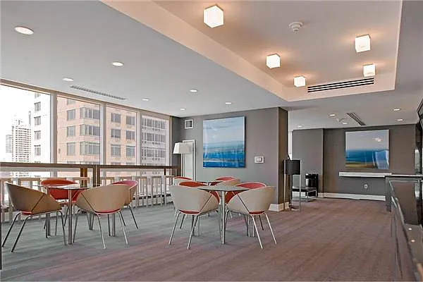 Rented by Platinvm Property Group New York | media 41