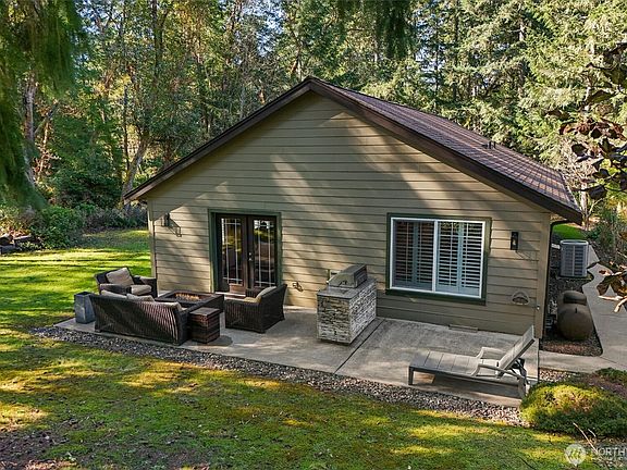 3rd image of 10315 Riviera Drive