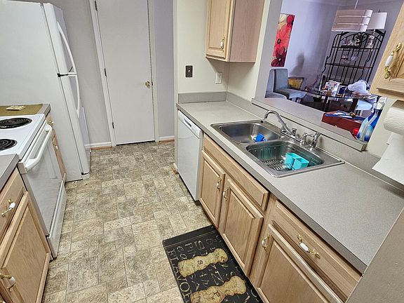 4th image of 506 Settlement Dr