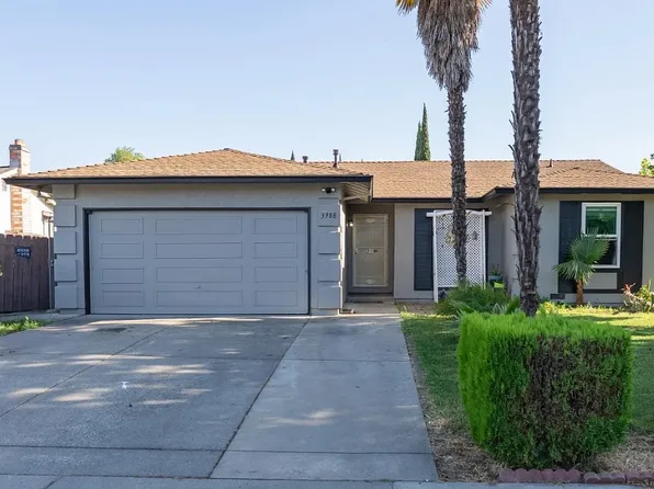 3988 Robinridge Way, Sacramento, CA 95823