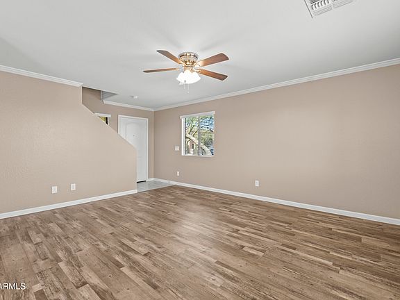 5th image of 23777 N MIRAGE Avenue