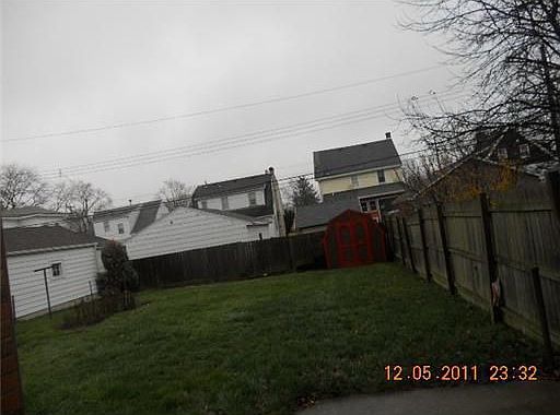 3rd image of 1624 Fauver Ave