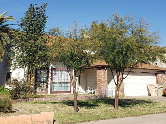 3rd image of 5320 W Desert Hills Dr