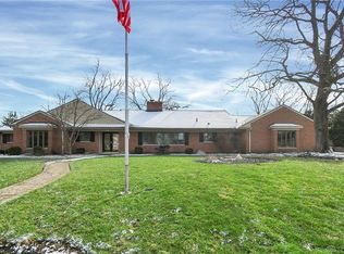 1042 Westridge Rd, Dayton, OH 45459