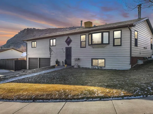 730 Brandner Cir, Green River, WY 82935