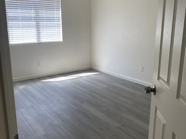 12243 Silver Arrow Way — Photo 19