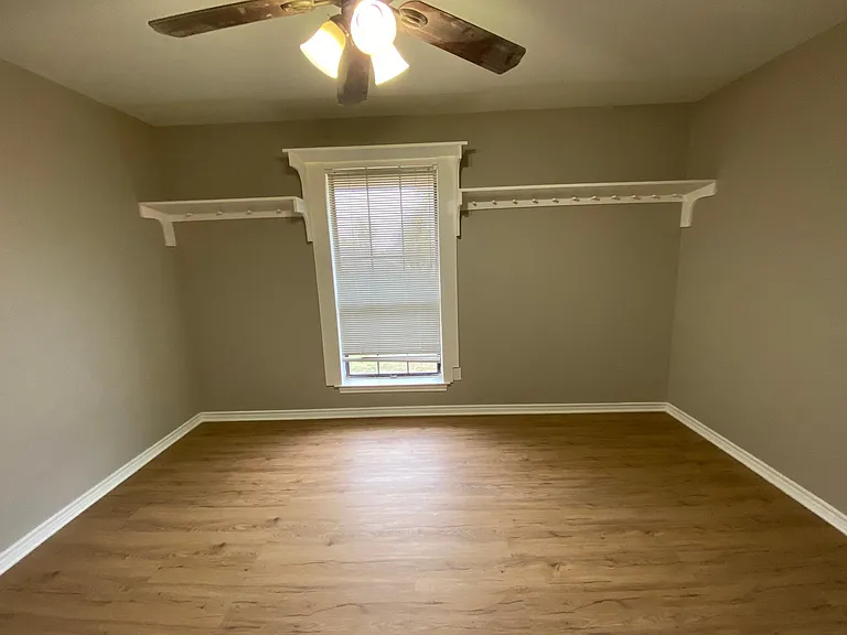 307 Wildwood Ln — Photo 21