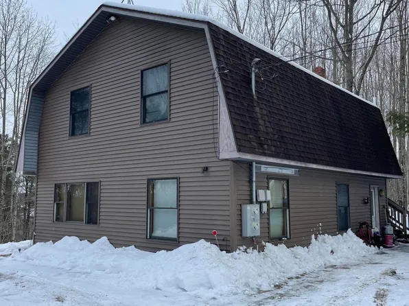 2235 W River Road, Sidney, ME 04330