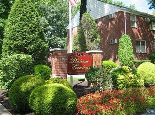 1241 Anderson Ave APT 40, Fort Lee, NJ 07024